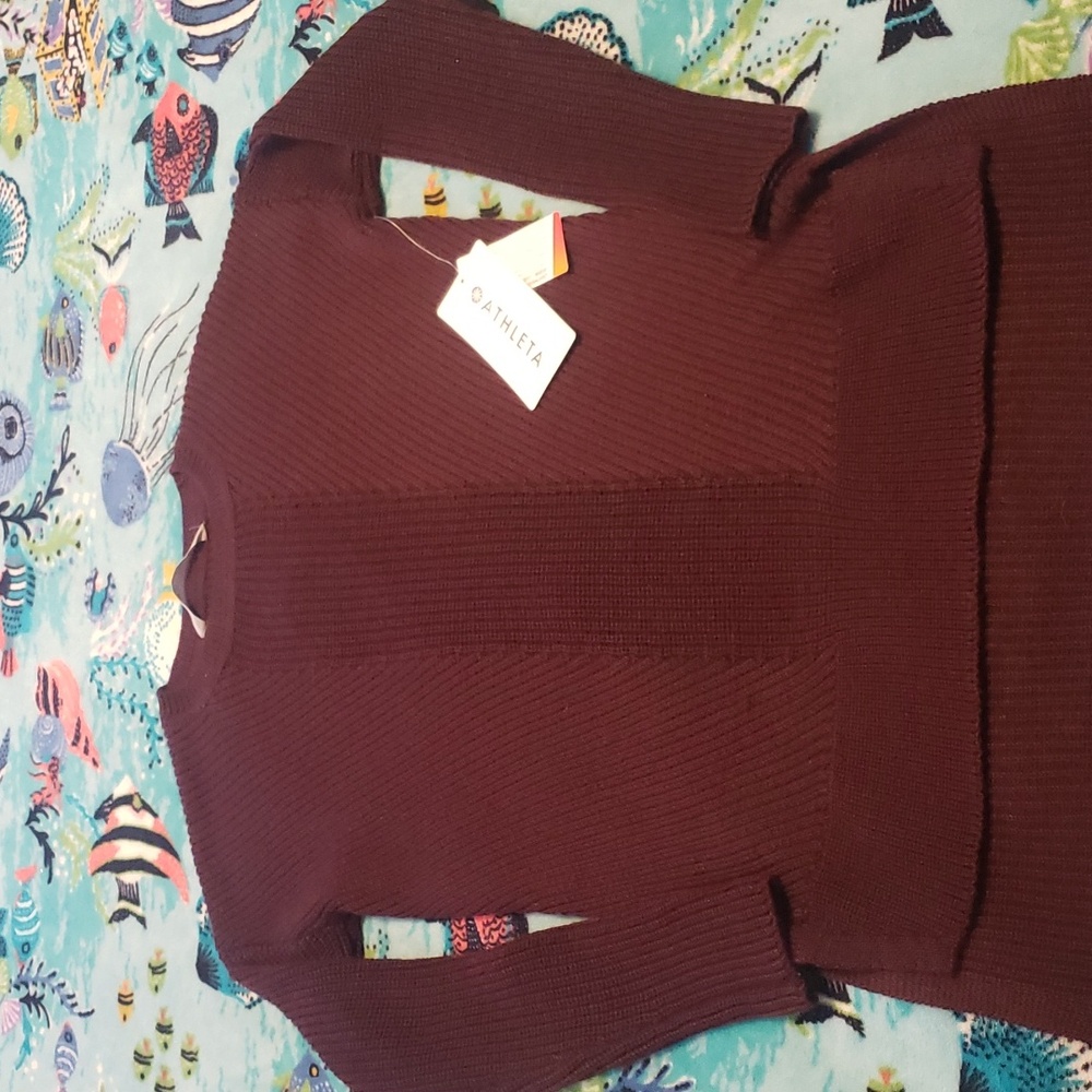 Athleta sweater